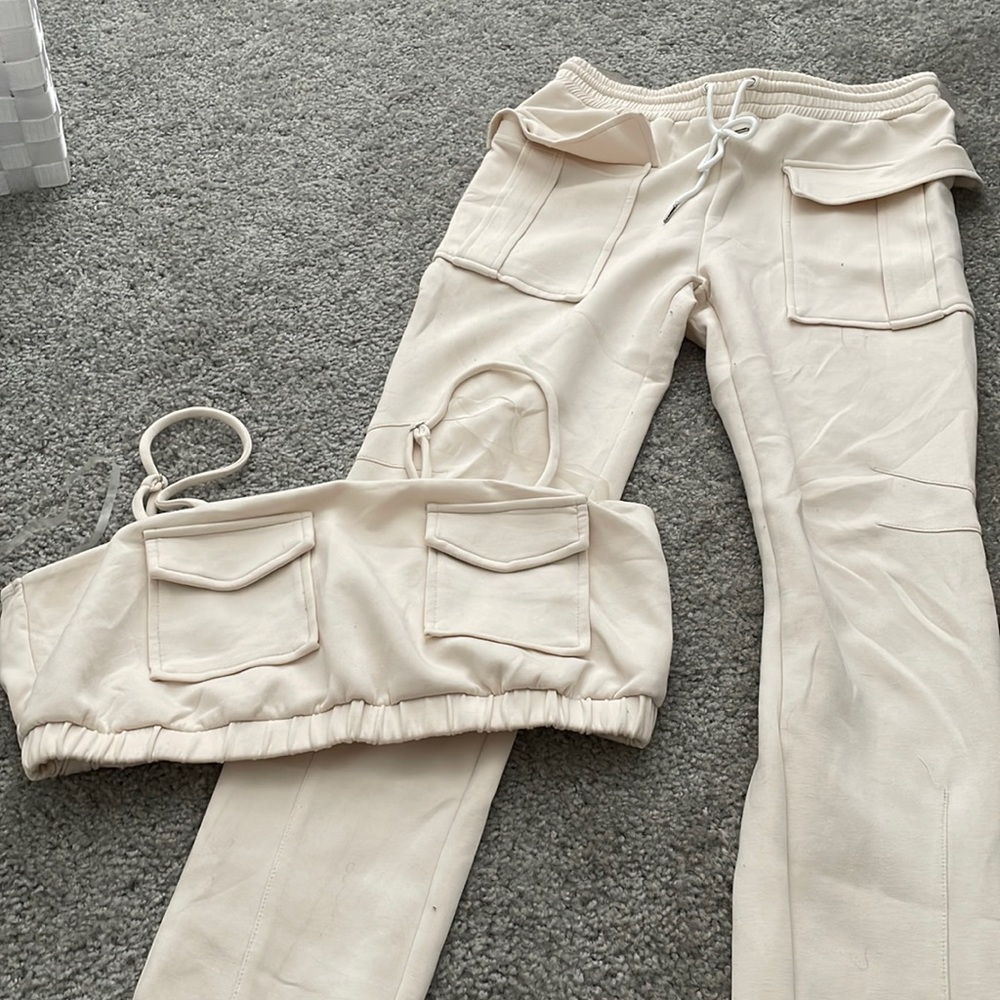 Two piece set